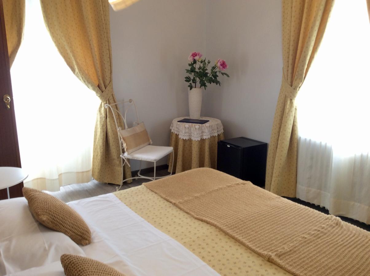 טורינו Hotel Ponte Sassi מראה חיצוני תמונה