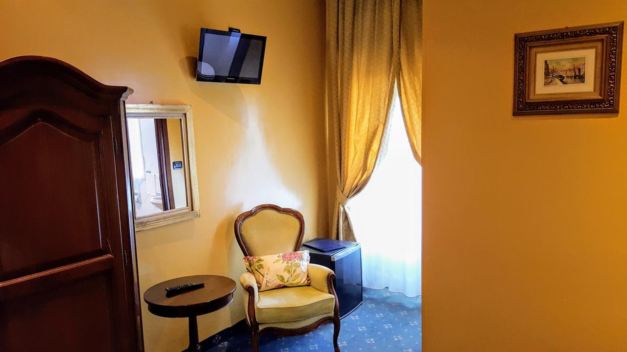 טורינו Hotel Ponte Sassi מראה חיצוני תמונה